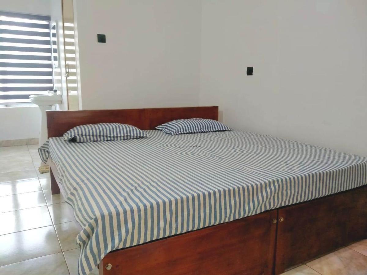 מלפורם Thekkumpuram Tourist Home מראה חיצוני תמונה