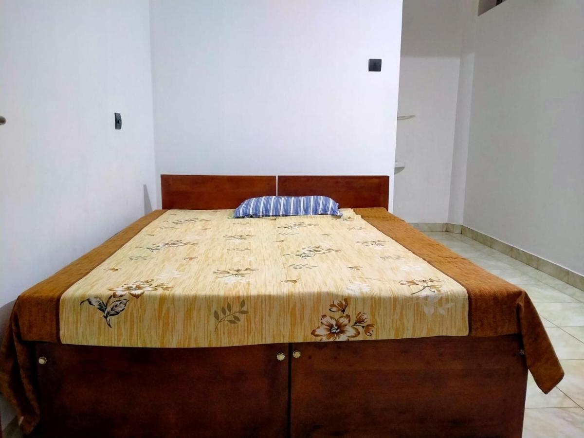 מלפורם Thekkumpuram Tourist Home מראה חיצוני תמונה
