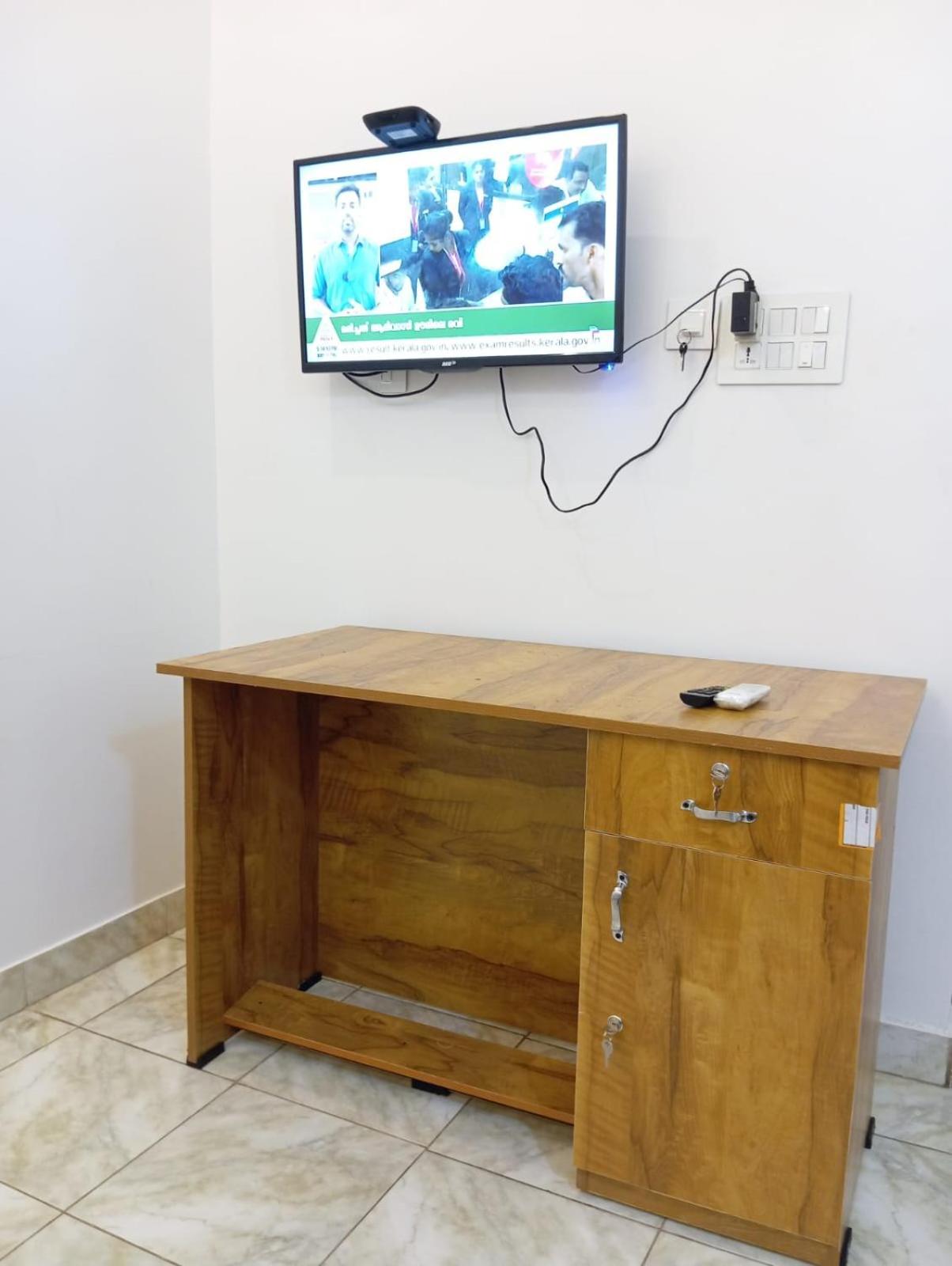 מלפורם Thekkumpuram Tourist Home מראה חיצוני תמונה