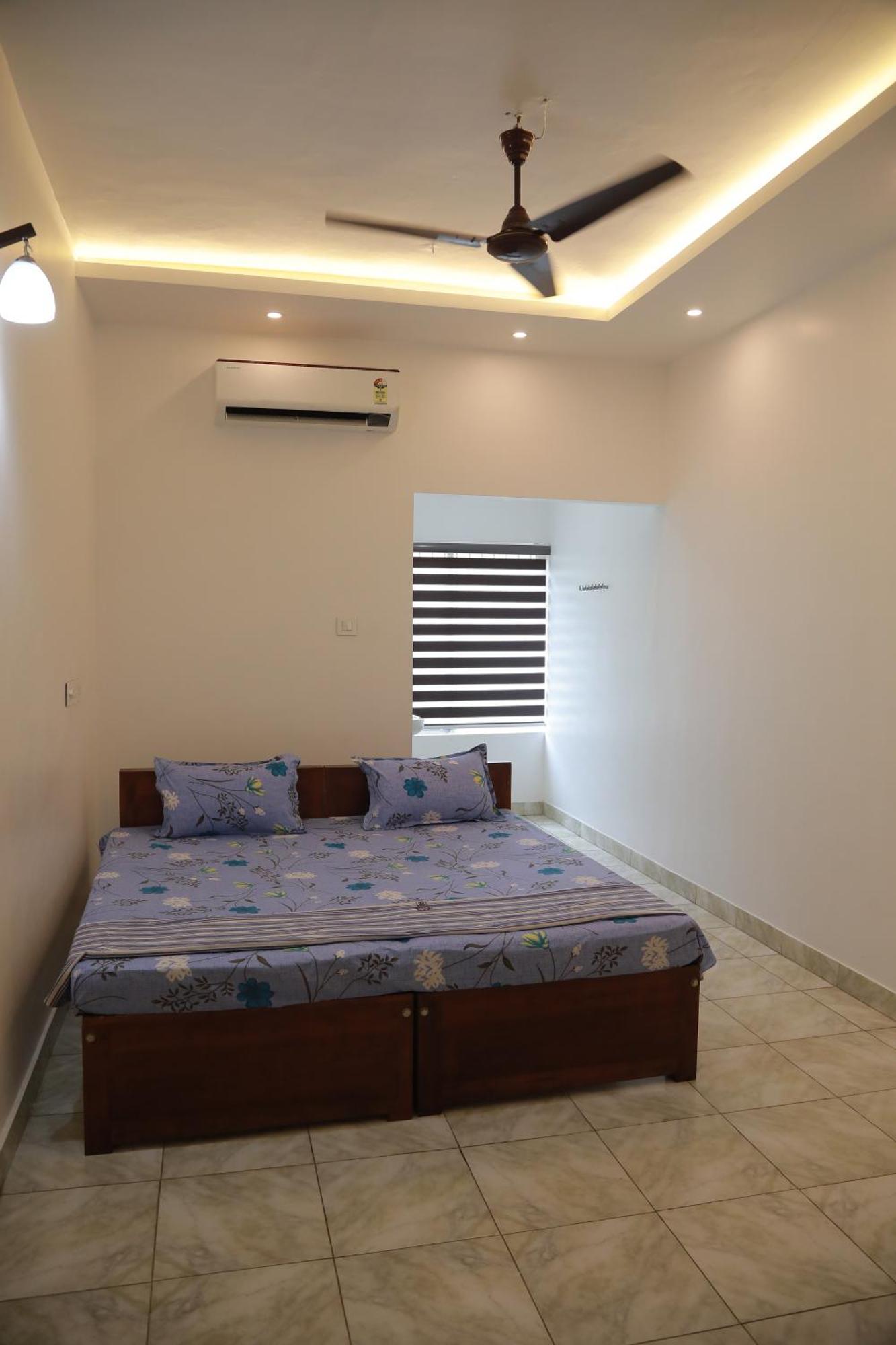 מלפורם Thekkumpuram Tourist Home מראה חיצוני תמונה