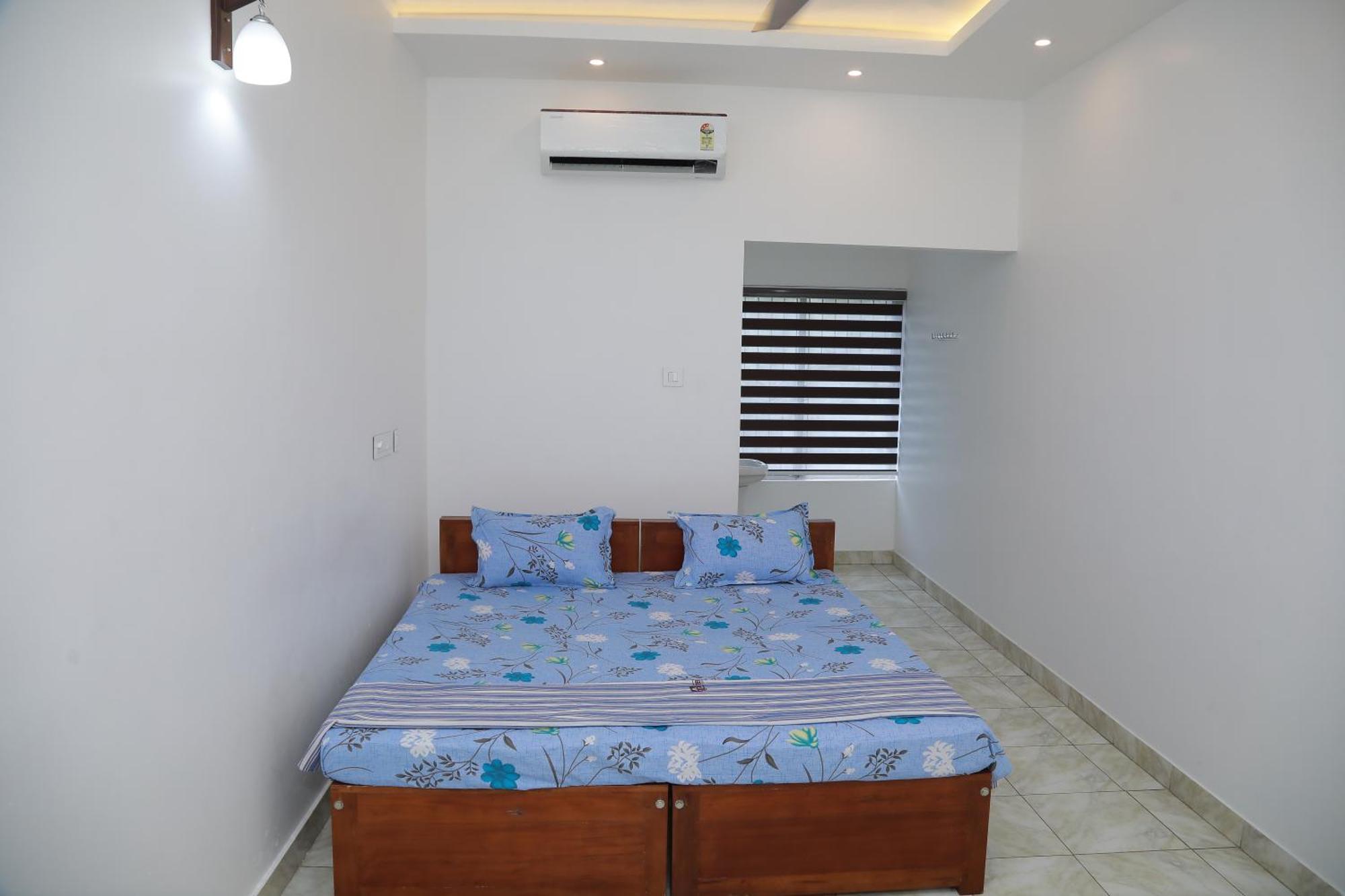 מלפורם Thekkumpuram Tourist Home מראה חיצוני תמונה