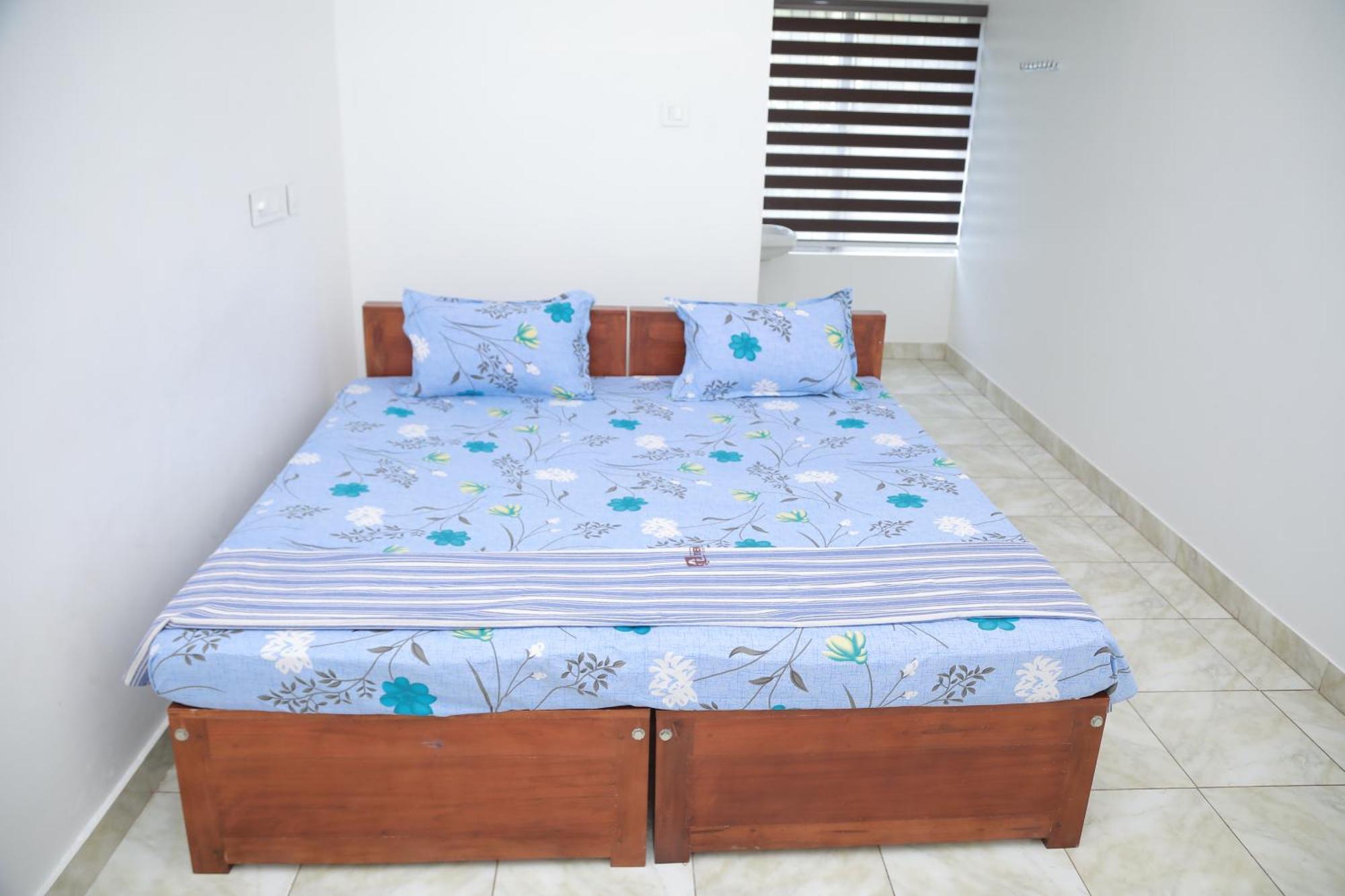 מלפורם Thekkumpuram Tourist Home מראה חיצוני תמונה